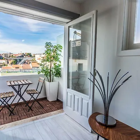 House General Torres *