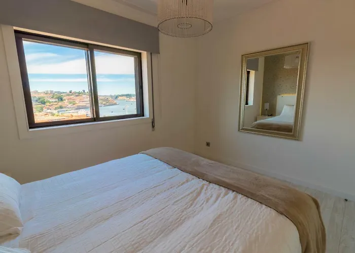 House General Torres * Вила-Нова-ди-Гая