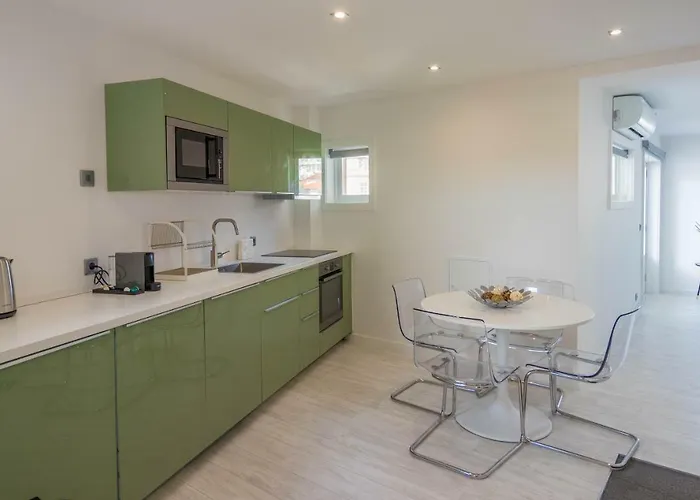 Апартаменты House General Torres